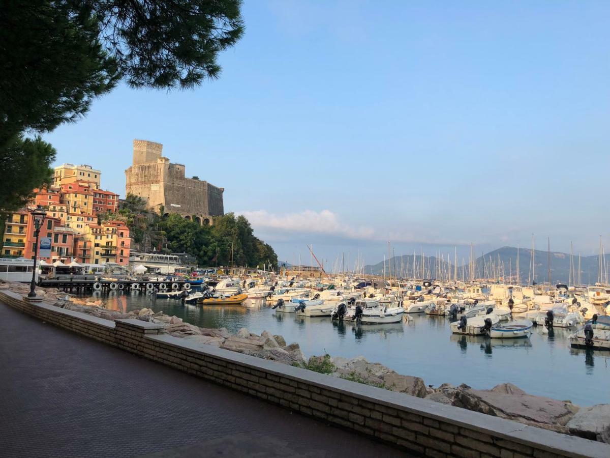 Il Mare Di Cecy - Splendido Appartamento レーリチ エクステリア 写真